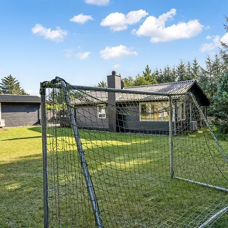 Josina - 1-3km From The Sea By Interhome Saltum