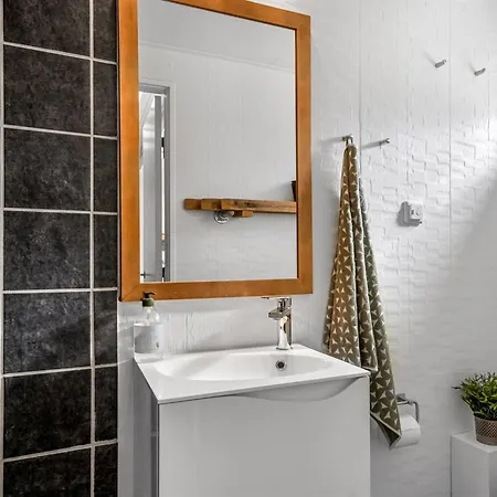 Josina - 1-3km From The Sea By Interhome Saltum